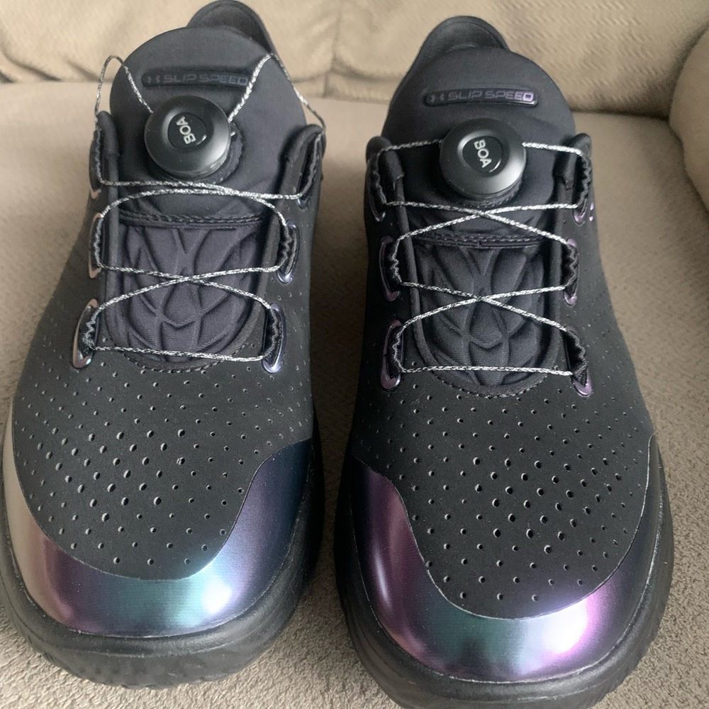 Under armor slipspeeds